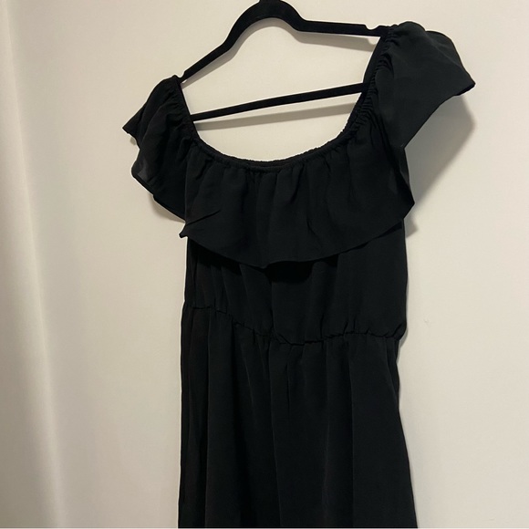 SHEIN - Off Shoulder Black Ruffle Dress - Picture 4 of 5